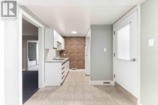 Photo du bâtiment - 1320 St. Jean St