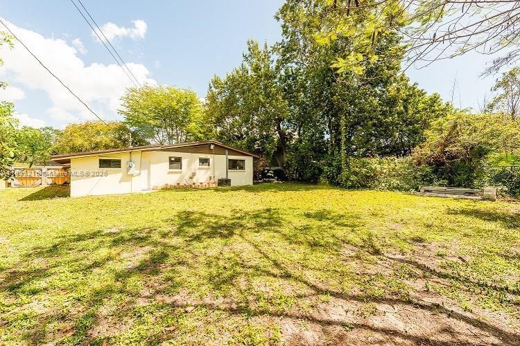 Foto principal - 7830 SW 99th St