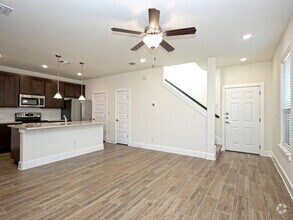 Building Photo - 411 Parkline Dr