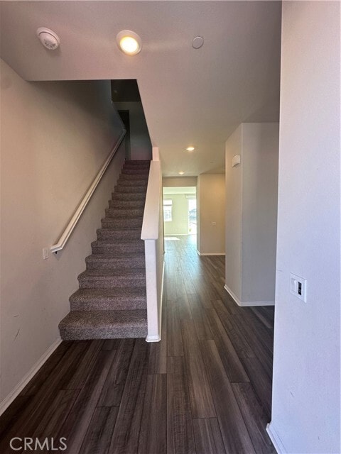 Foto del edificio - 35349 Hutchison Pl