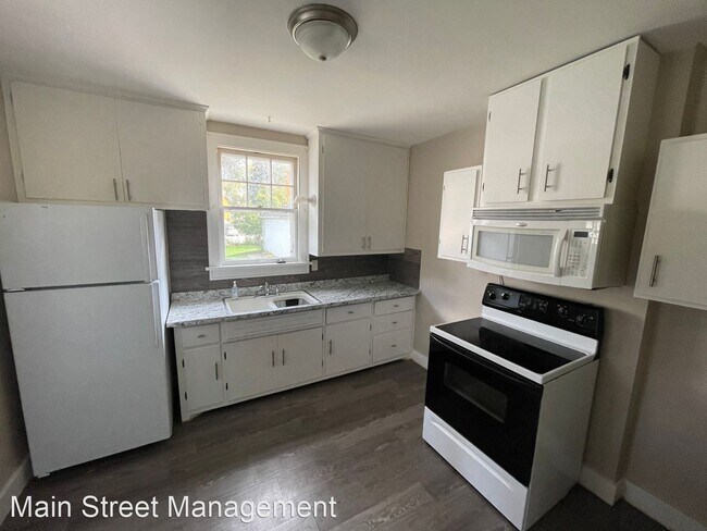 Foto del edificio - 3 br, 1 bath House - 2349 Webster Ave.
