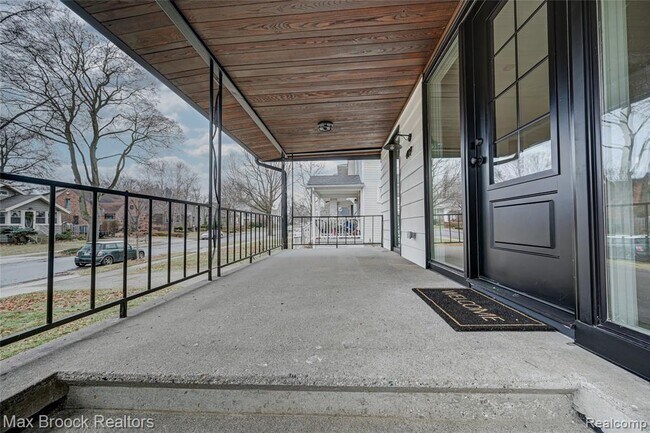 Building Photo - 409 Baldwin Ave