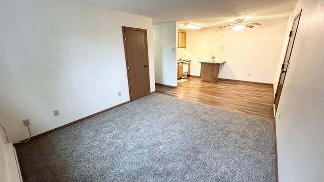 Interior Photo - Cedars West Apartments