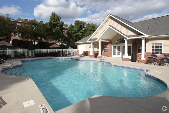 Building Photo - The Park at Aventino