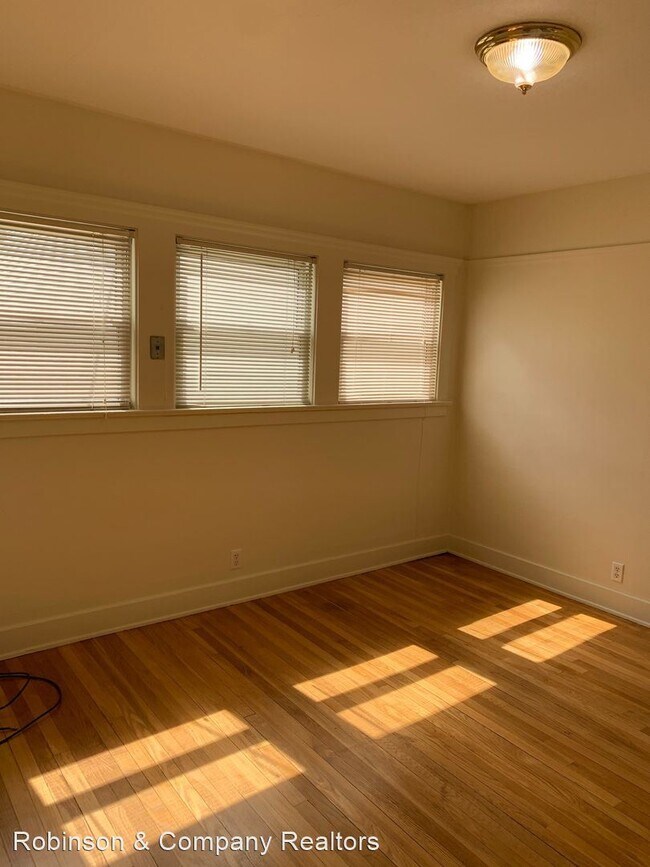 Building Photo - 1 br, 1 bath House - 1267 El Camino Real #1