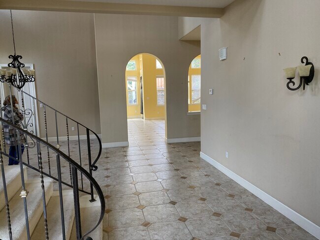 Foto del edificio - 1923 Nicosia Ct