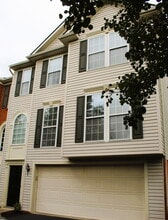 Building Photo - 1713 Michael Dr