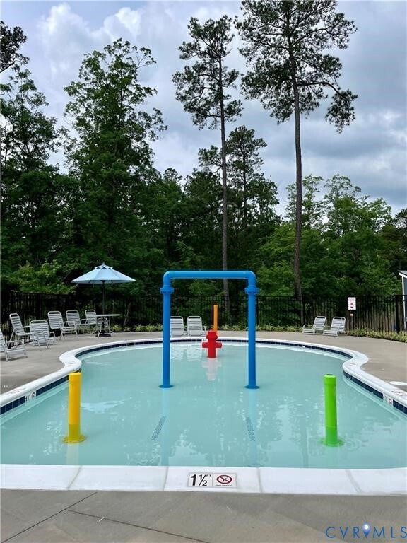 Building Photo - 6025 Crosswinds Blvd