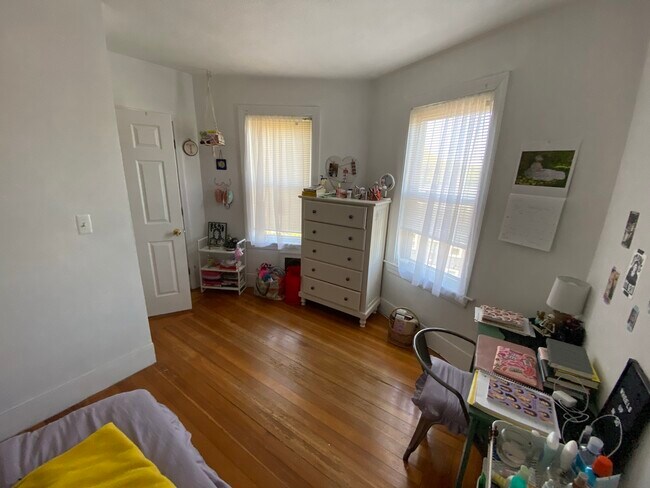 Apt 3 - 26 Union St