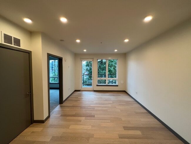 Photo - 11903 NE 128th St Apartment