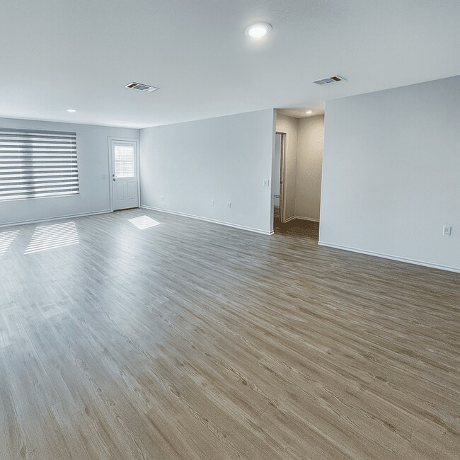 Foto del edificio - 514 Primrose Ln