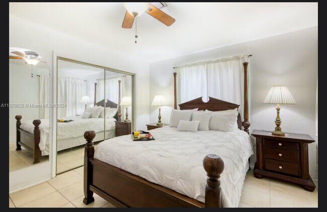 Foto del edificio - 1680 NE 56th Ct