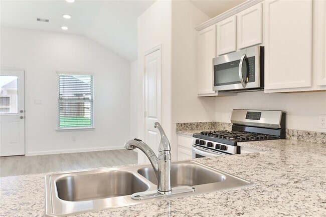 Foto del edificio - 2614 Chestnut Oak Cir