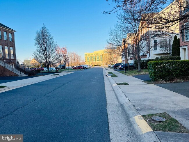 Foto del edificio - 24640 Nettle Mill Square