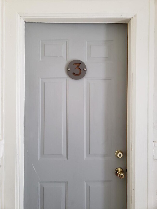 Apt 3 Front Door - 426 - 428 26th St