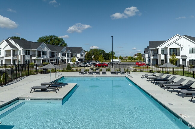 Piscina estilo resort de Seasons at Elgin - Seasons at Elgin