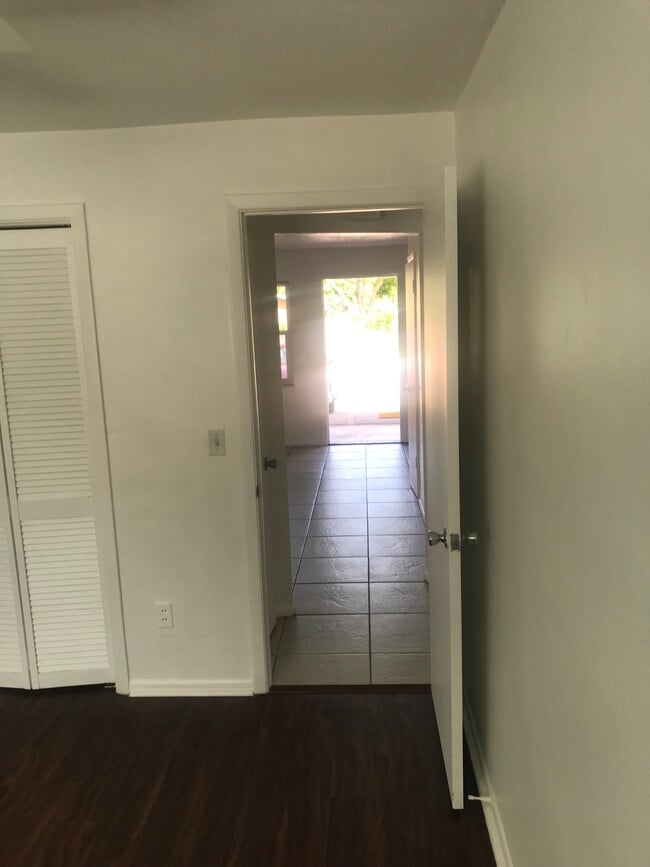 Building Photo - 900 San Christopher Dr