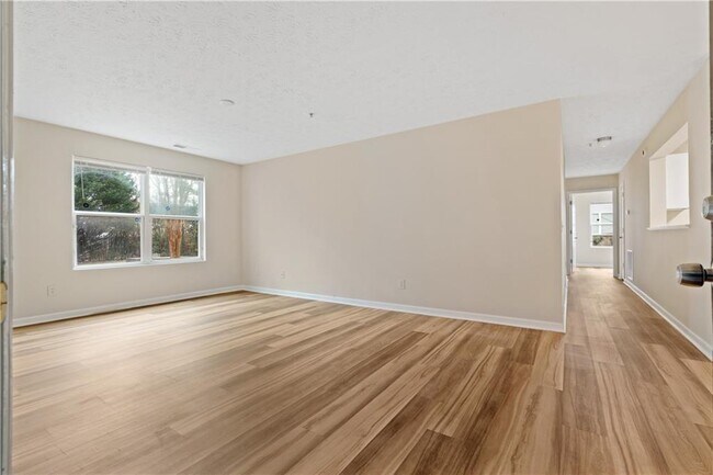 Building Photo - 6104 Waldrop Pl