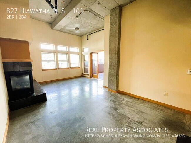 Photo - 827 Hiawatha Pl S Apartment