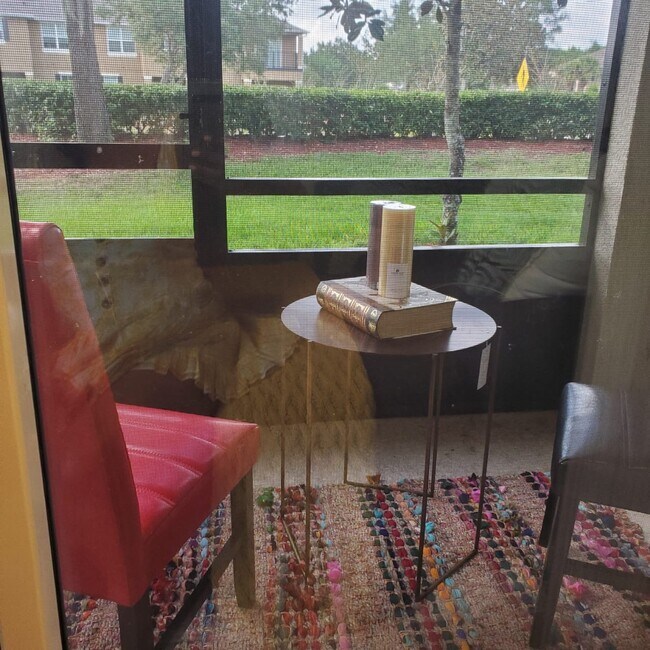 Foto del edificio - 106 Misty Glen Ln