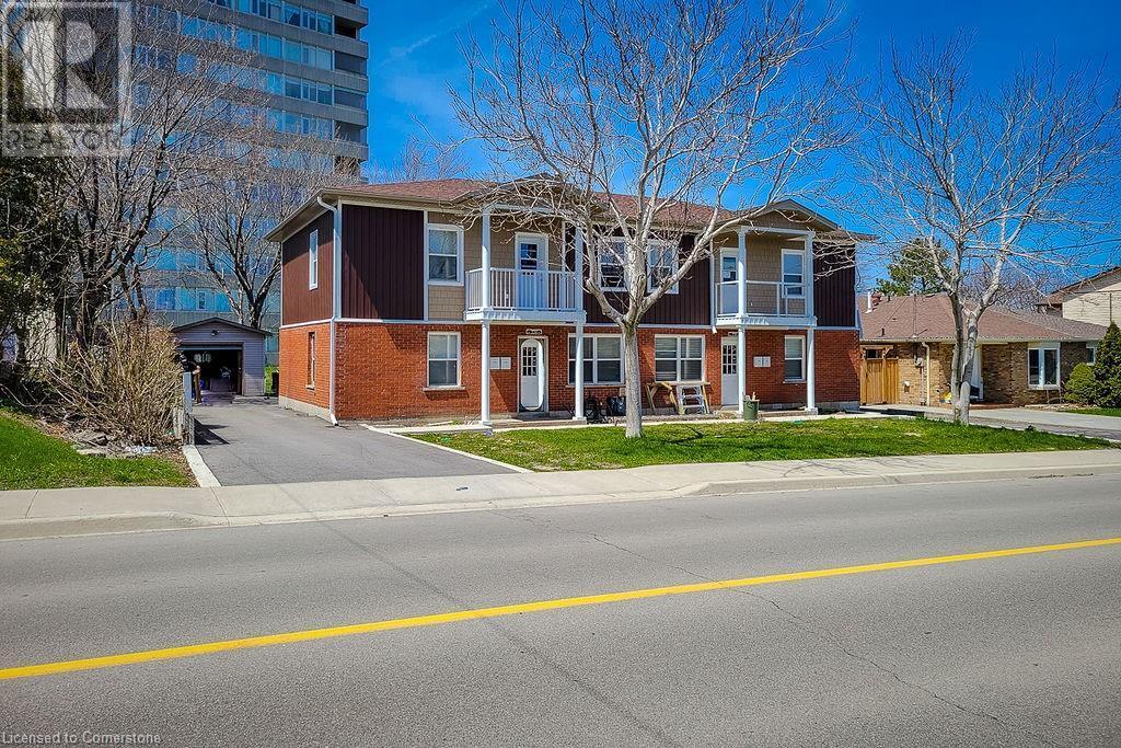 Primary Photo - 218 Mt Albion Rd