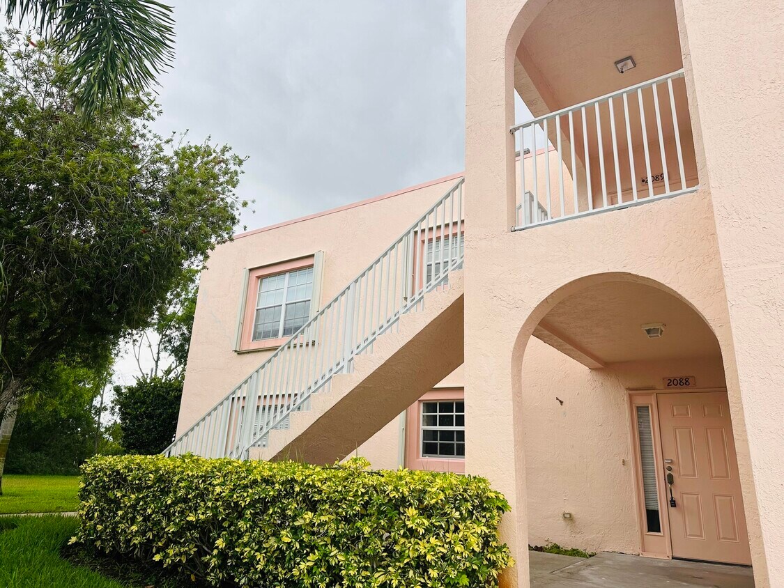 Foto principal - 2088 SE Wild Meadow Cir