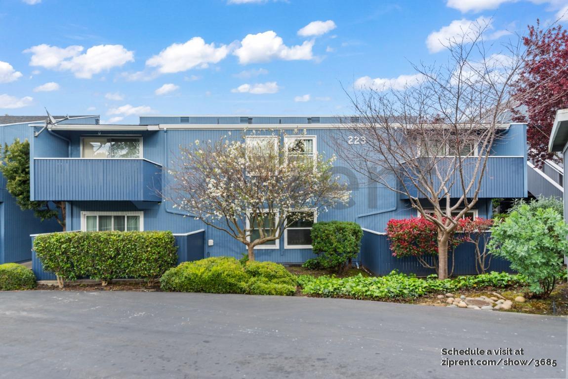 223 AH Boardwalk Ave, San Bruno, CA 94066 Condo for Rent in San