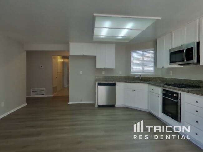 Foto del edificio - 37618 12th St E