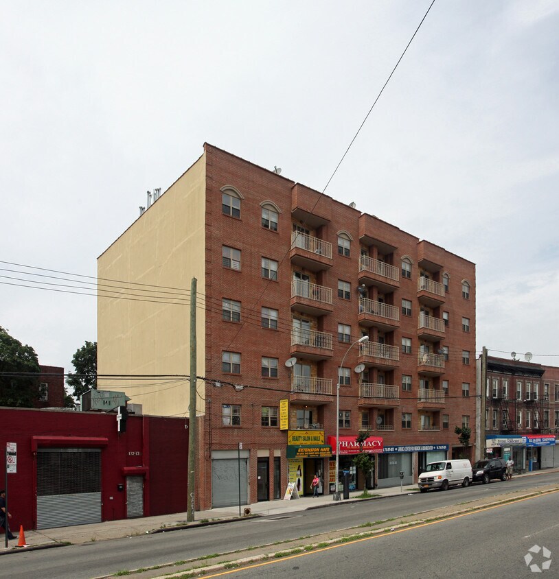 Jamaica Manor Rentals in Jamaica at 17217 Jamaica Ave Jamaica, NY