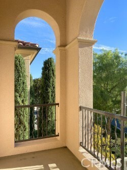 Building Photo - 129 Kempton
