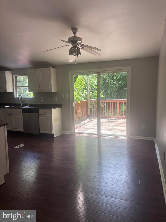 Foto del edificio - 522 Brighton Pl