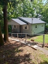 Building Photo - 4126 Apex Dr