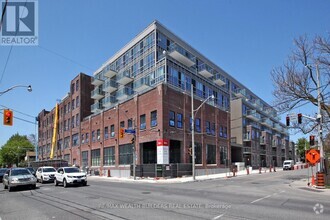 Building Photo - 150-150 Logan Ave