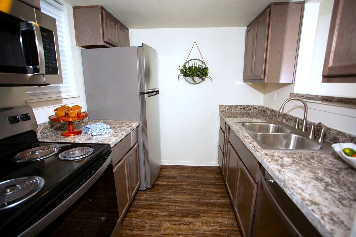 Regency Place Apartments Apartments in Beaumont, TX