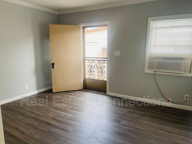 Foto del edificio - 1541 Lewis St