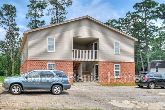 Building Photo - 40 Conifer Ct