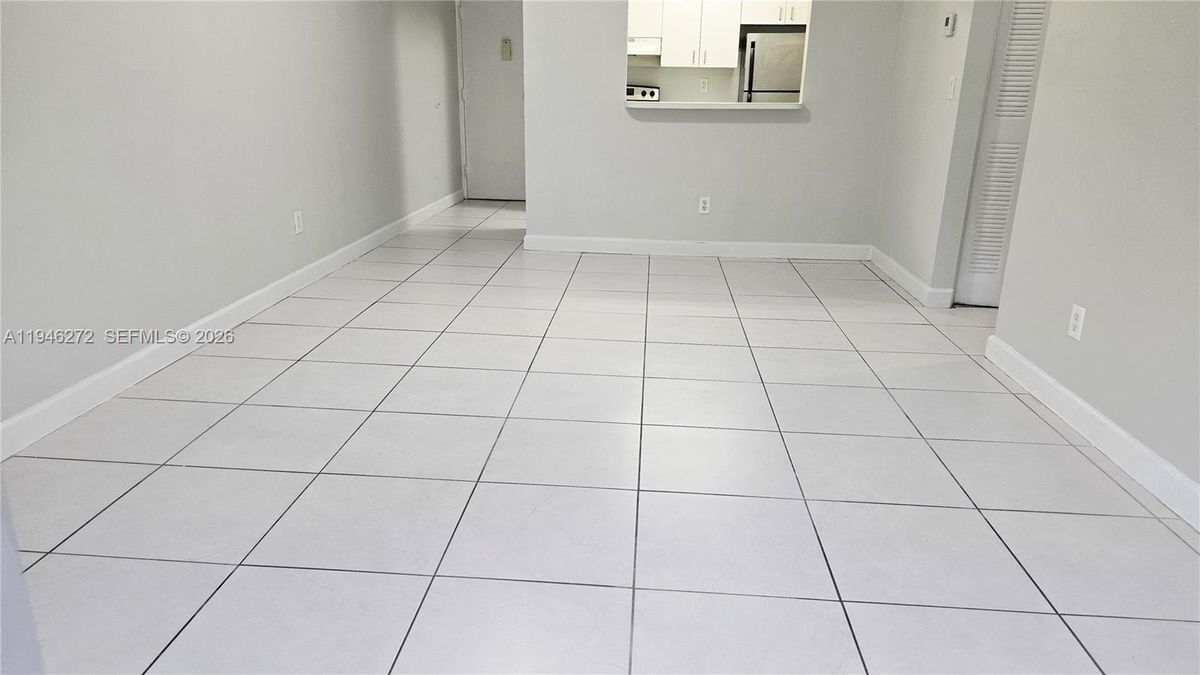 Foto del edificio - 2150 SW 16th Ave