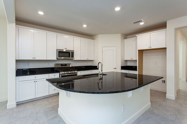 Building Photo - 1260 Grey Owl Dr.