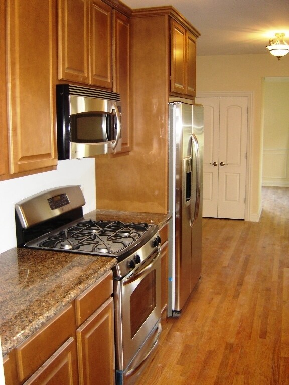 Foto del edificio - 217 W Quincy St