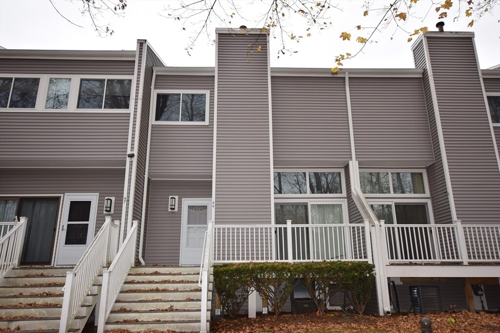 Primary Photo - 255 North Rd