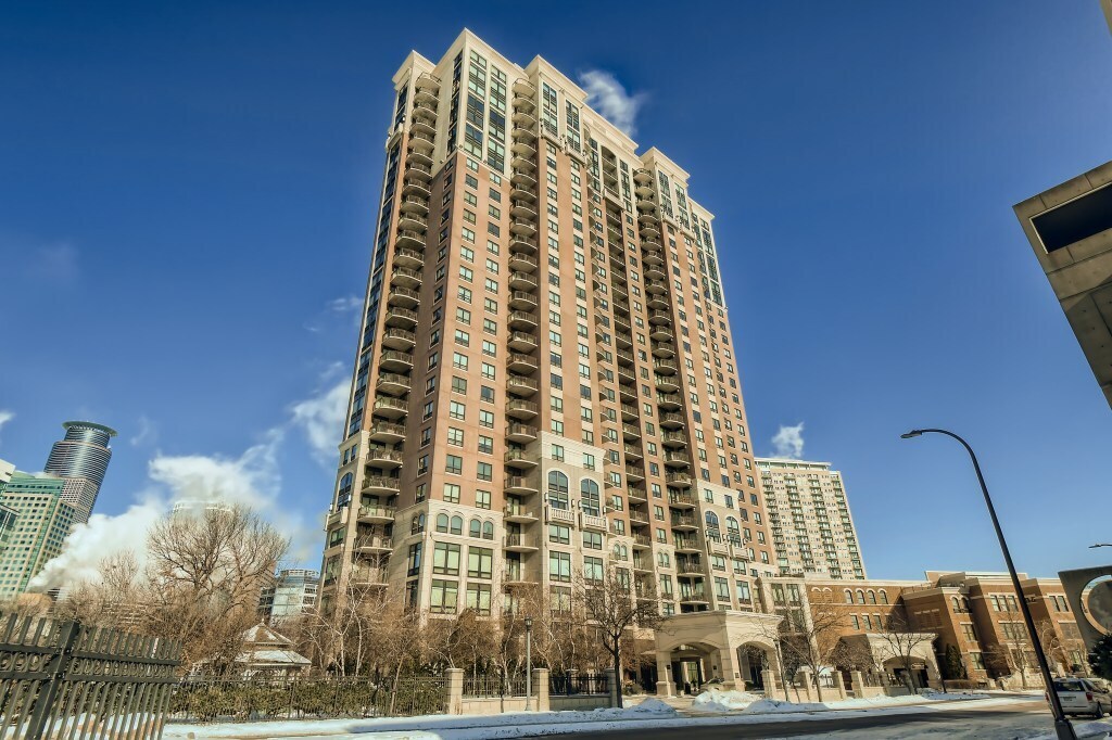 500 E Grant St Unit 911, Minneapolis, MN 55404 Condo for Rent in