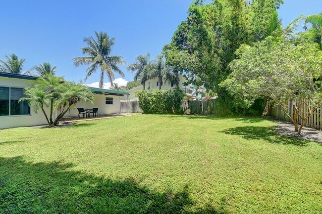 Foto del edificio - 334 NE 28th Rd
