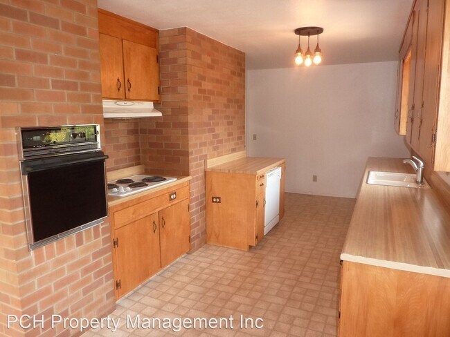 Building Photo - 3 br, 2 bath House - 165 Sunrise Avenue