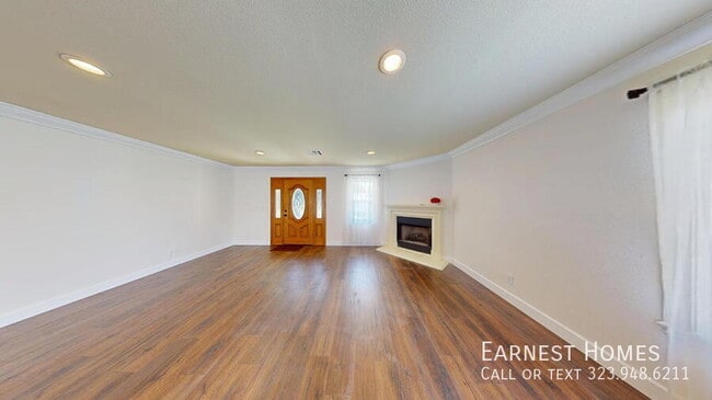 Building Photo - 7540 Quimby Ave