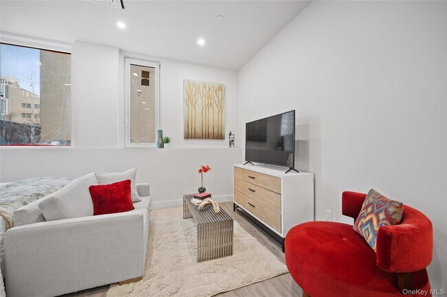 Foto del edificio - 40 Westchester Pl