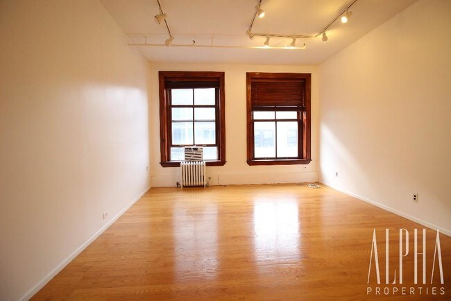 Foto del edificio - 101 W 18th St