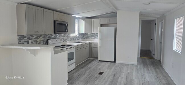 Foto del edificio - 101 Hudson Ln