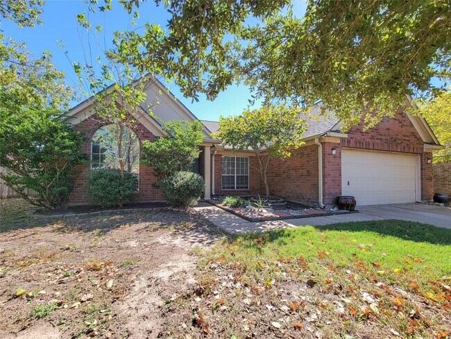 Foto del edificio - 5810 Forest Land Dr