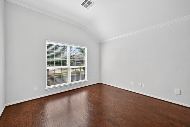 Foto del edificio - 4231 Canton Crest Dr
