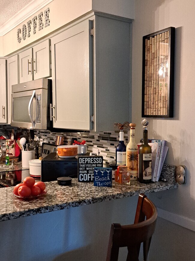 Foto del edificio - 4482 Little River Inn Ln